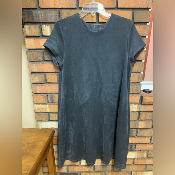 J.McLaughlin Charcoal Short Sleeve Dress - Picture 1 of 4